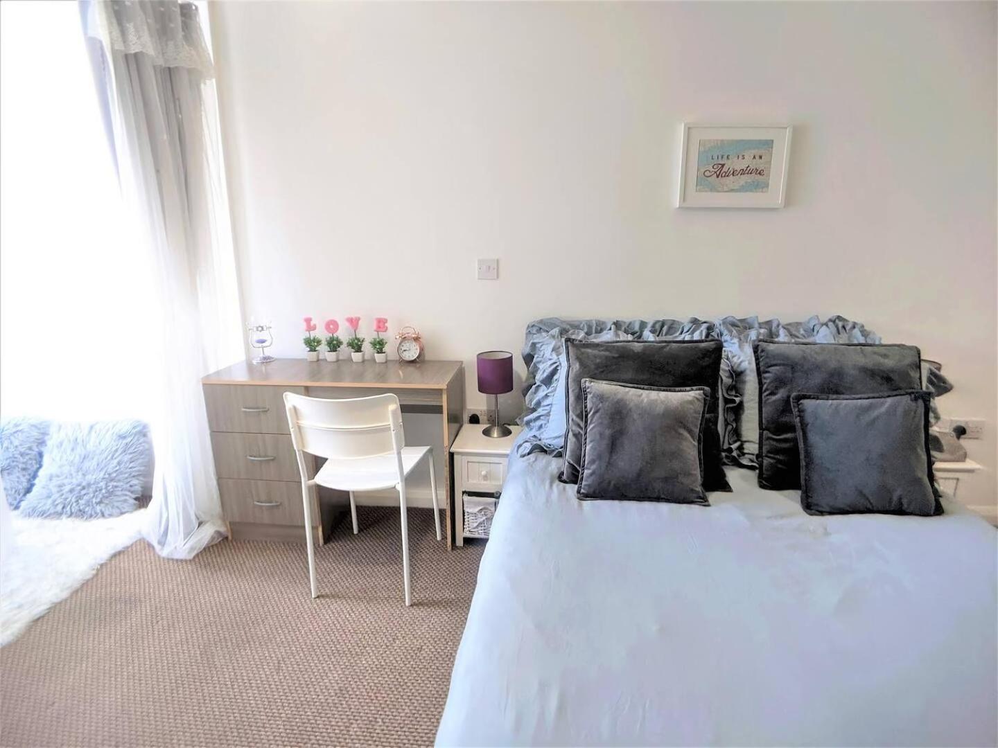 Lovely Guest Rooms In City Centre Liverpool Eksteriør billede